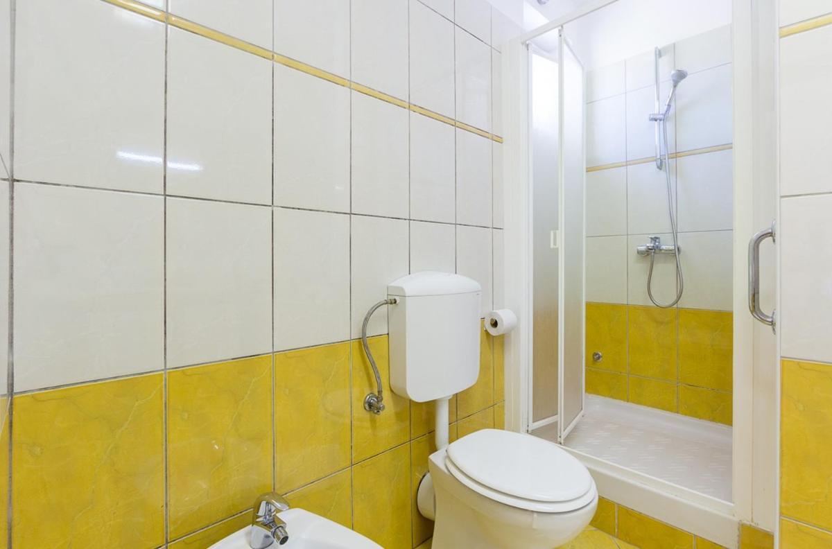 Apartments Lidija Liznjan Luaran gambar